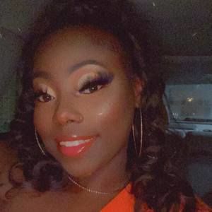 Meet your Posher, Janeicia